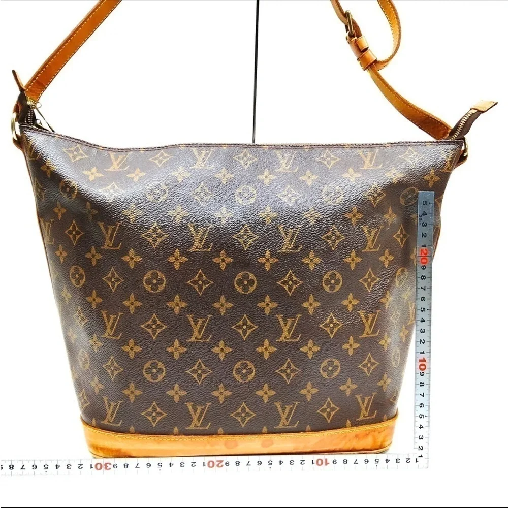 Louis Vuitton Sharon Stone Amfar Three ‼️LIMITED EDITION‼️ - Picture 4 of 11